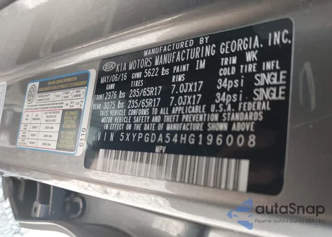 2017 Kia Sorento 3.3L Lx z USA, uszkodzony, nr VIN 5XYPGDA54HG196008